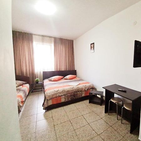 Casa Dobrescu Centura De Nord Hotel Craiova Luaran gambar