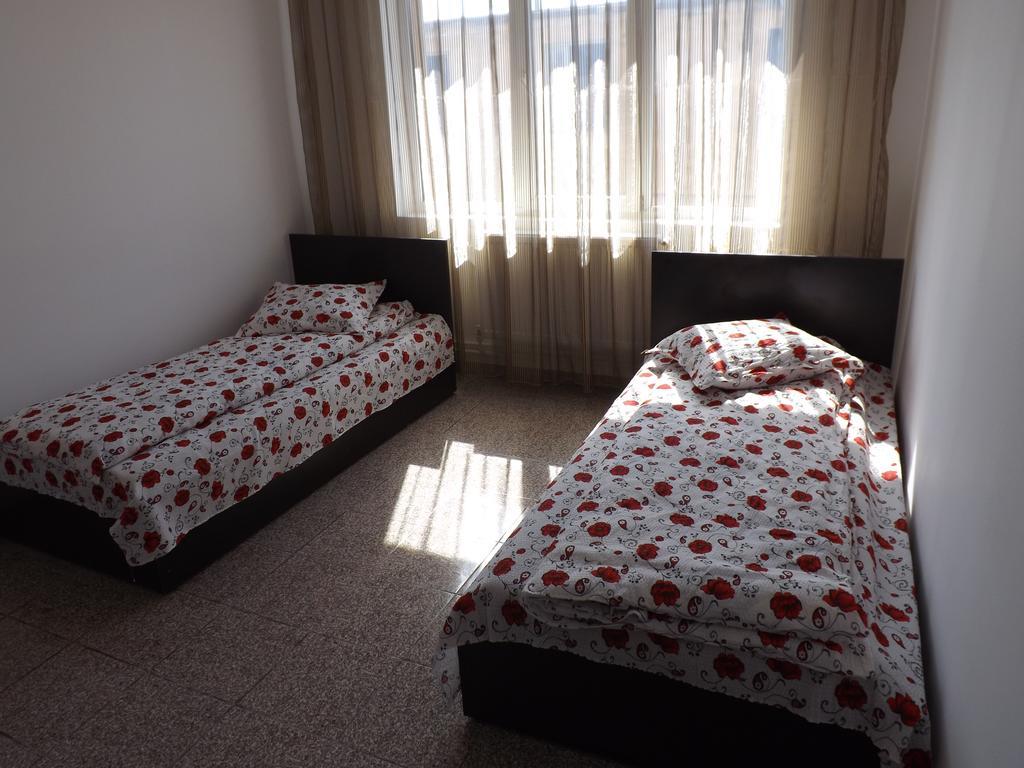 Casa Dobrescu Centura De Nord Hotel Craiova Luaran gambar